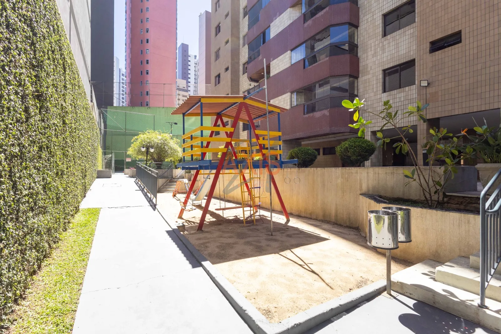 Cobertura de 4 Suítes à Venda no Residencial Belle Ville | Àgua Verde  Curitiba — foto 31