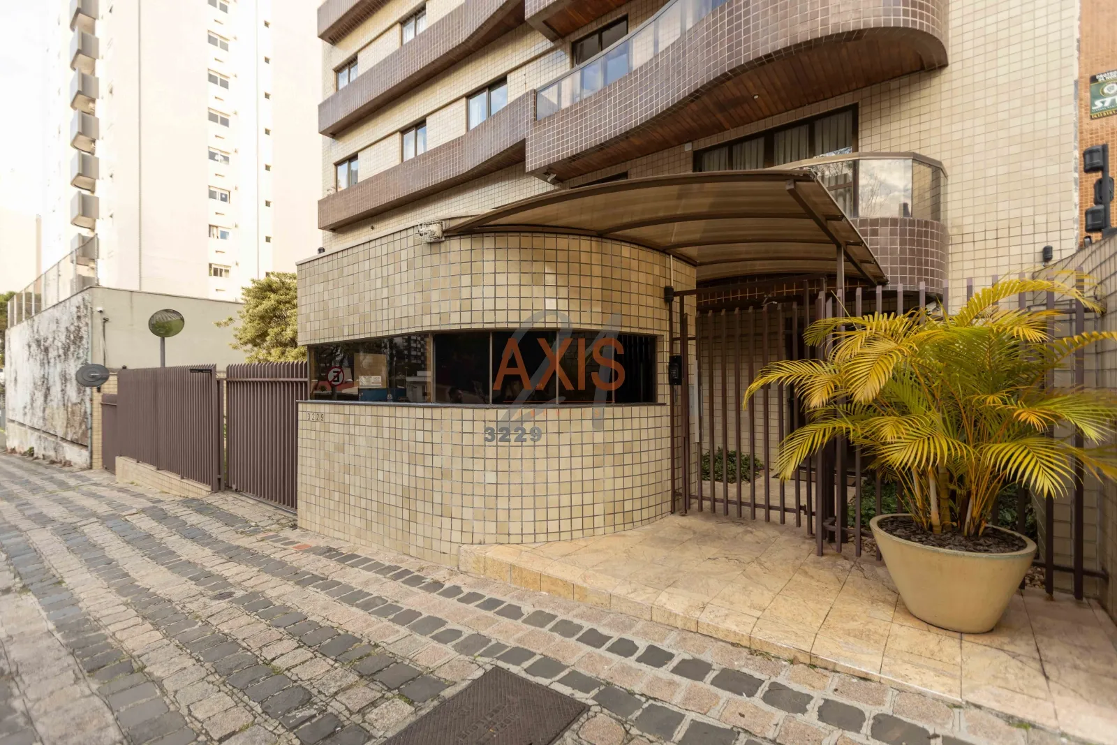 Apartamento de 3 Quartos à Venda no Edifício Parc Leman | Água Verde Curitiba — foto 31