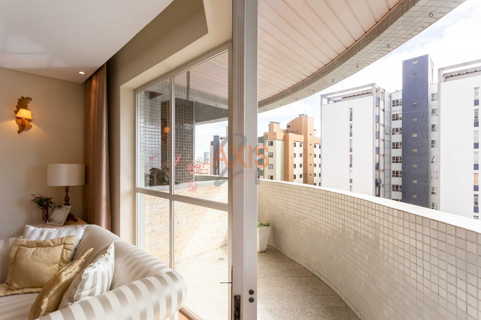 Apartamento de 3 Quartos à Venda no Edifício Mississipi | Batel Curitiba — foto 2