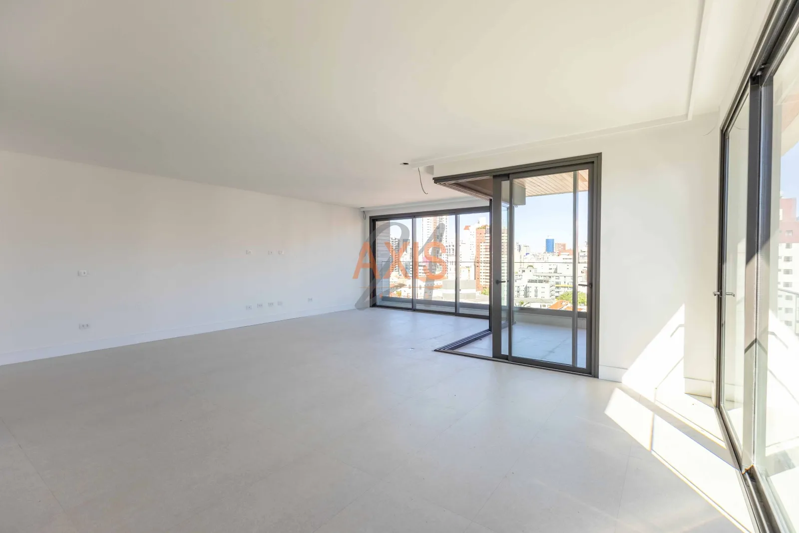 Apartamento de 4 Suítes à Venda no Edifício Nio | Bigorrilho Curitiba — foto 3