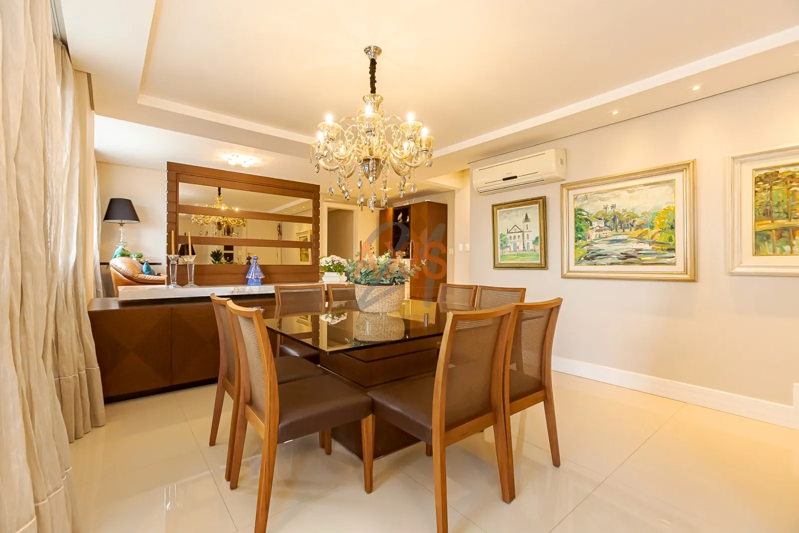 Apartamento de 3 Quartos à Venda no Edifício Montclair | Bigorrilho Curitiba — foto 1