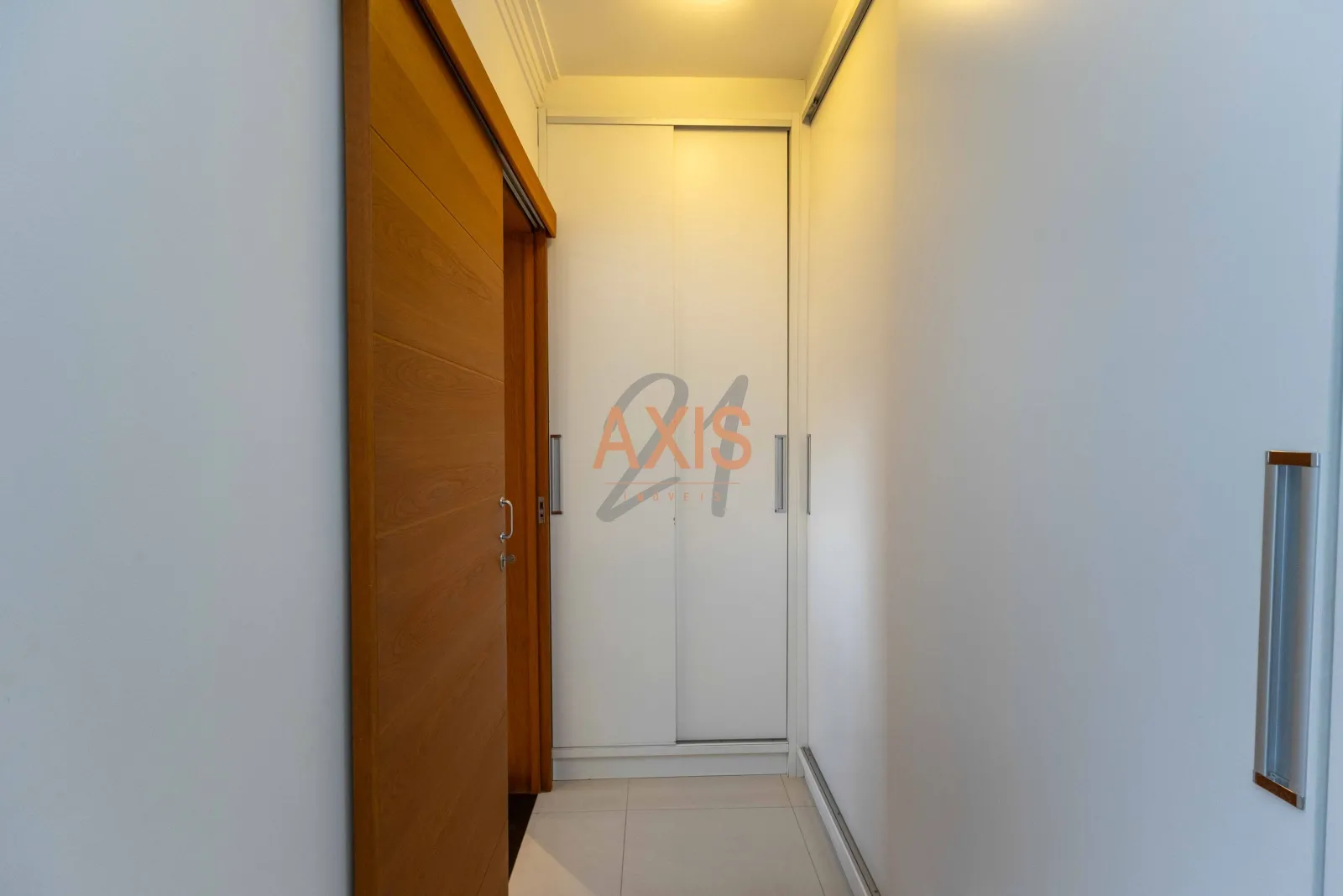 Casa de 4 Quartos à Venda no Condomínio Colina do Arvoredo | Santa Cândida Curitiba — foto 14