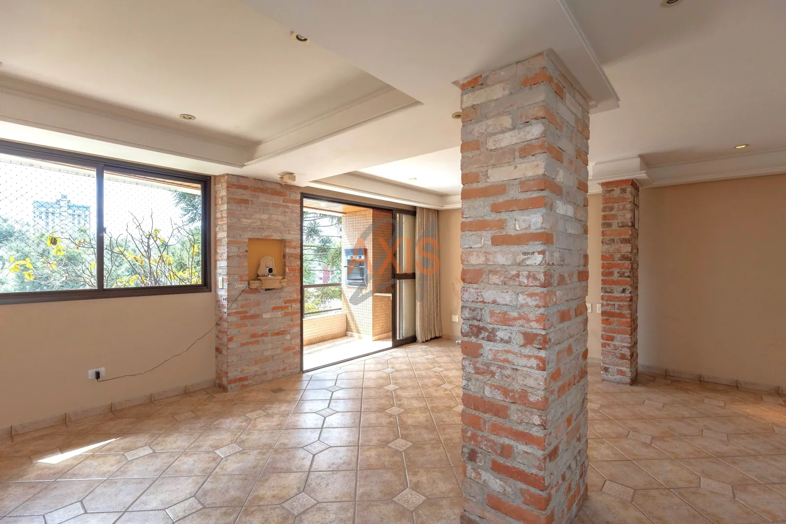 Apartamento de 2 Quartos à Venda no Edifício Hyde Park | Bigorrilho Curitiba — foto 2