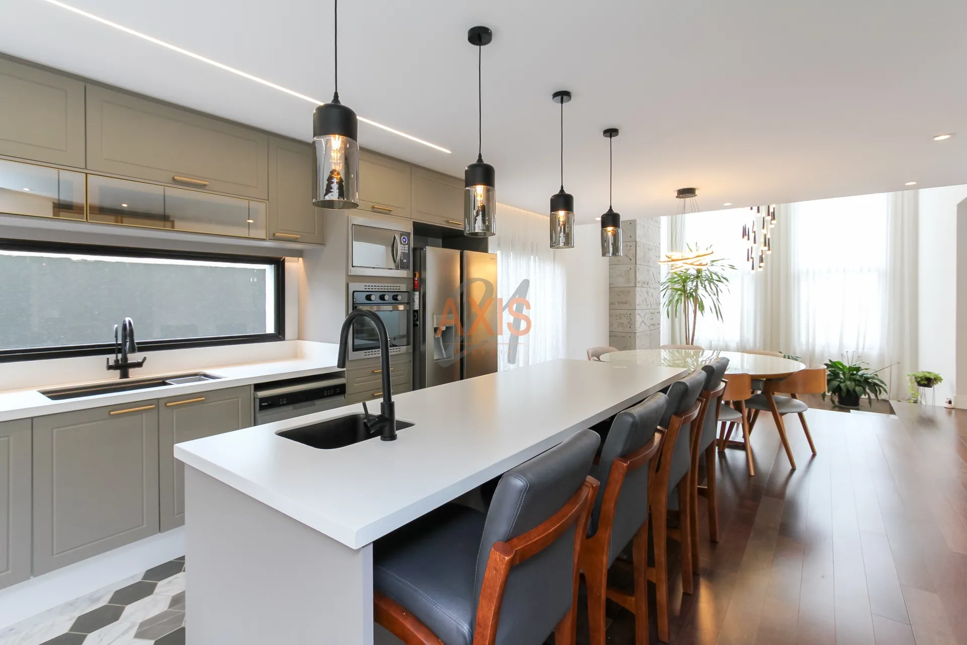 Casa de 3 Suítes  à Venda no Condominio Residencial Bella Vista | Santa Candida Curitiba — foto 3