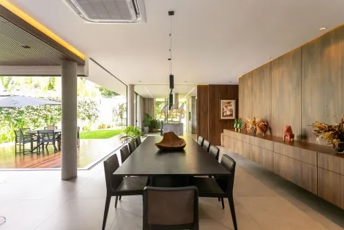 Casa em Condomínio em Alphaville