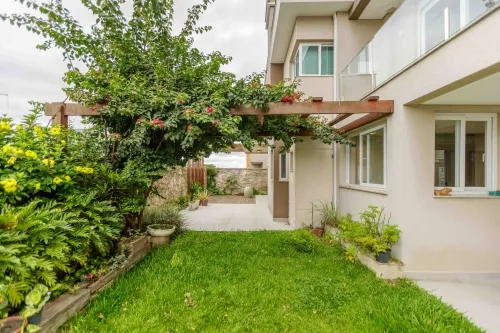 Casa em Condomínio em Campo Comprido