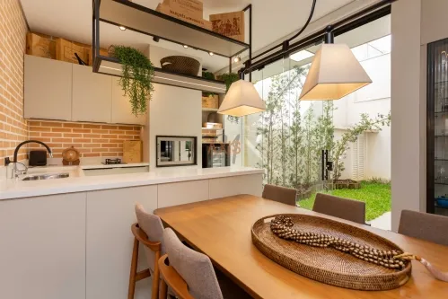 Casa em Condomínio em Santa Cândida