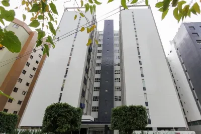 Apartamento em Batel