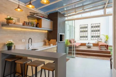 Casa em Condomínio em Santo Inácio