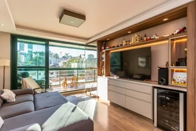 Apartamento em Bigorrilho-Champagnat