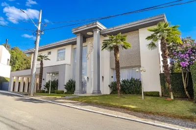 Casa em Condomínio em Santa Felicidade