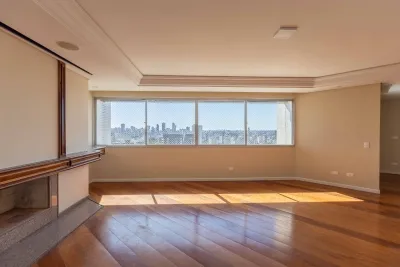 Apartamento em Batel